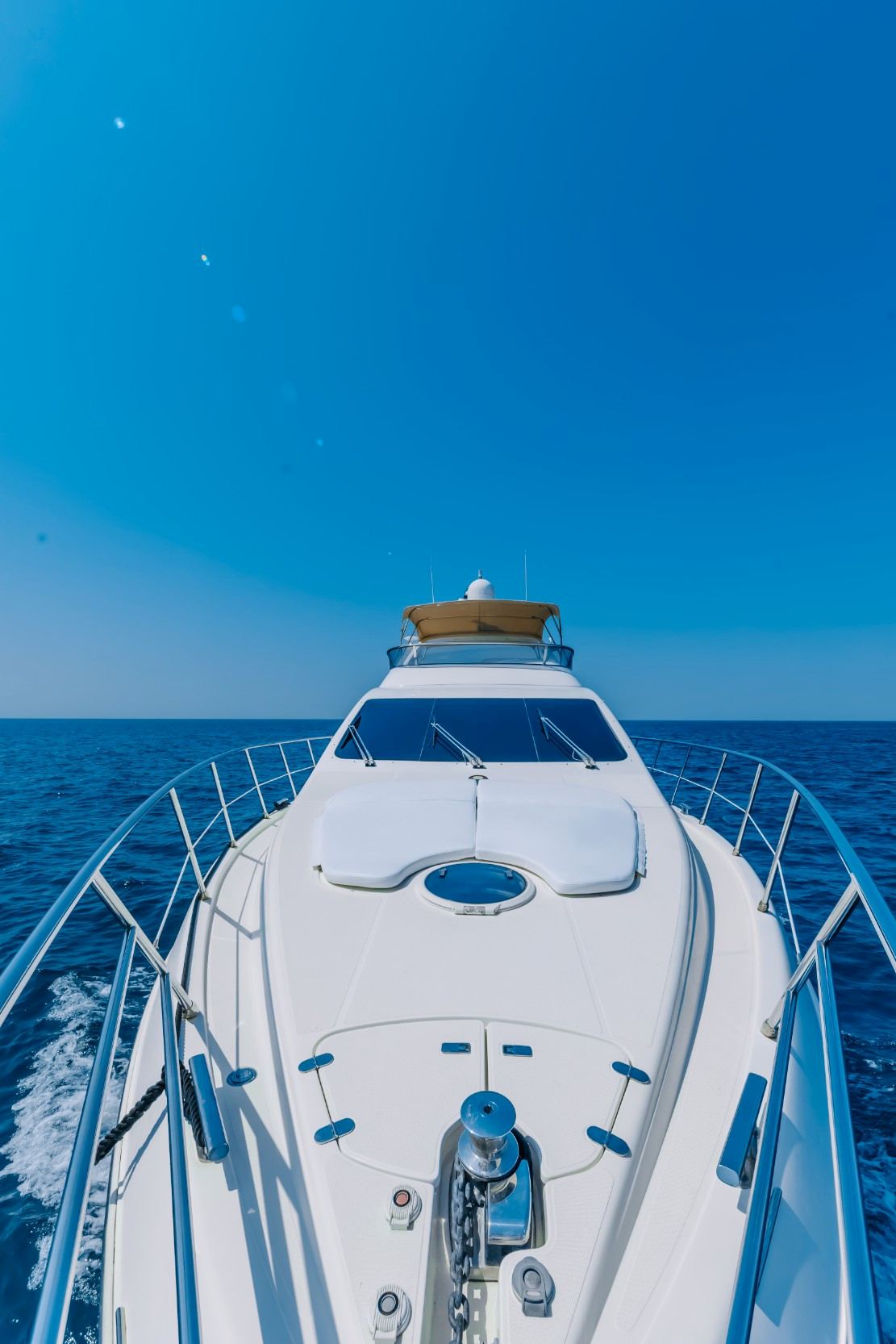 Azimut White Pearl yacht, image 5
