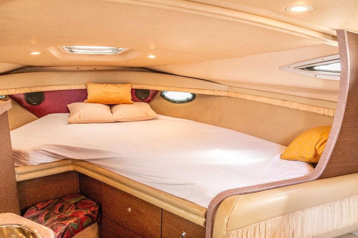 Regal yacht, image 5