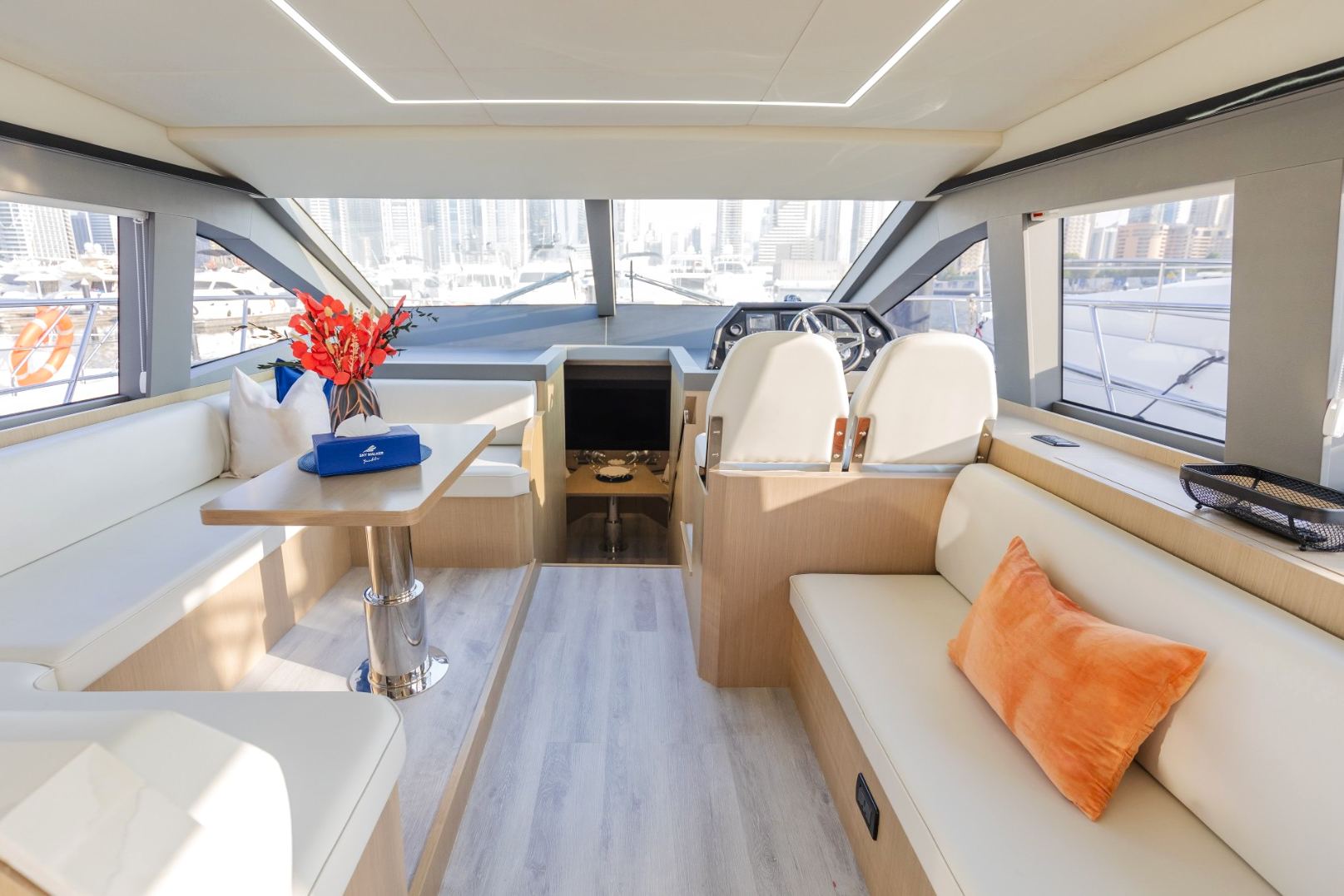 Sky Walker RAK 1 yacht, image 7