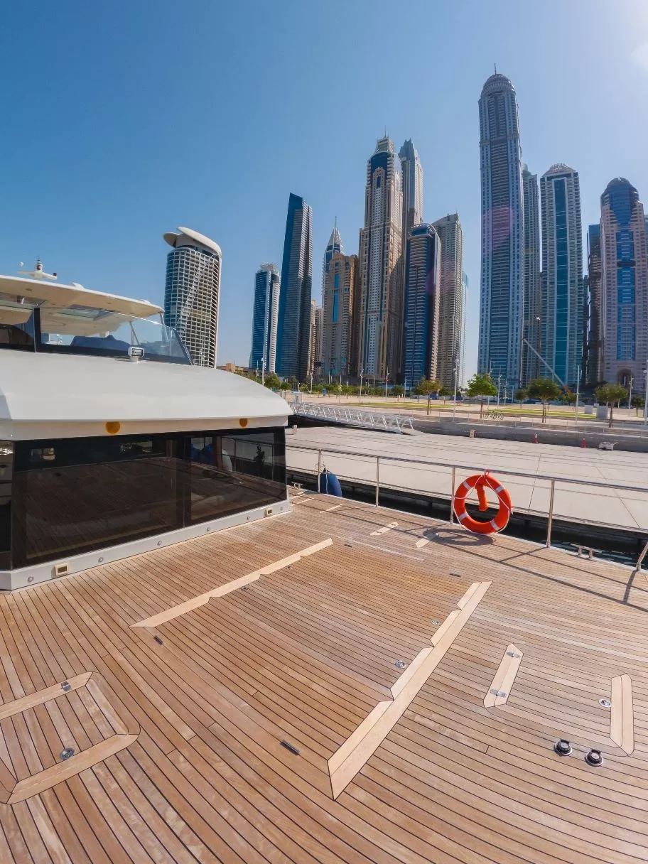 Sky Walker Explora yacht, image 10