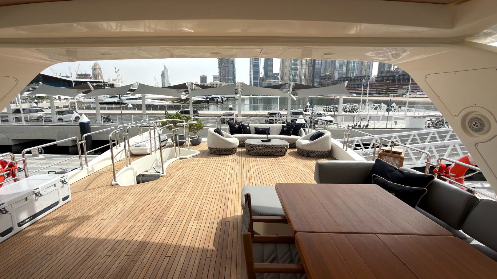 Azimut Satisfaction yacht, image 4