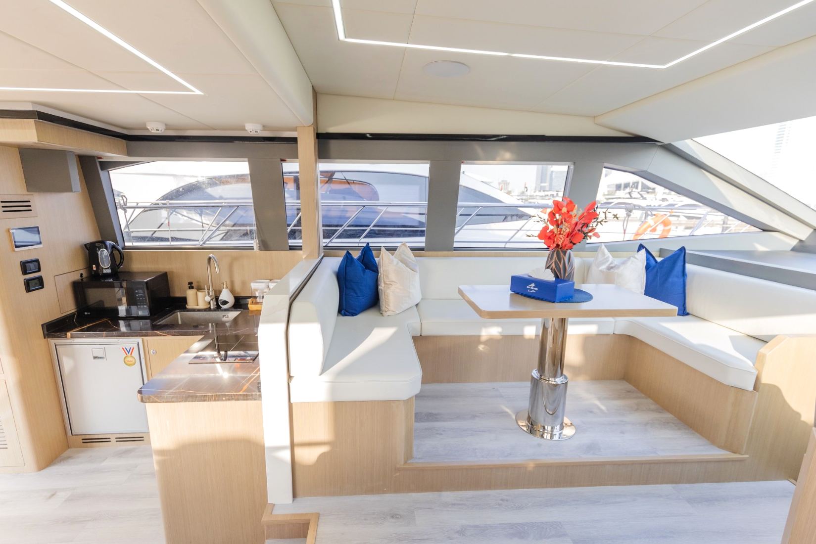 Sky Walker RAK 1 yacht, image 5
