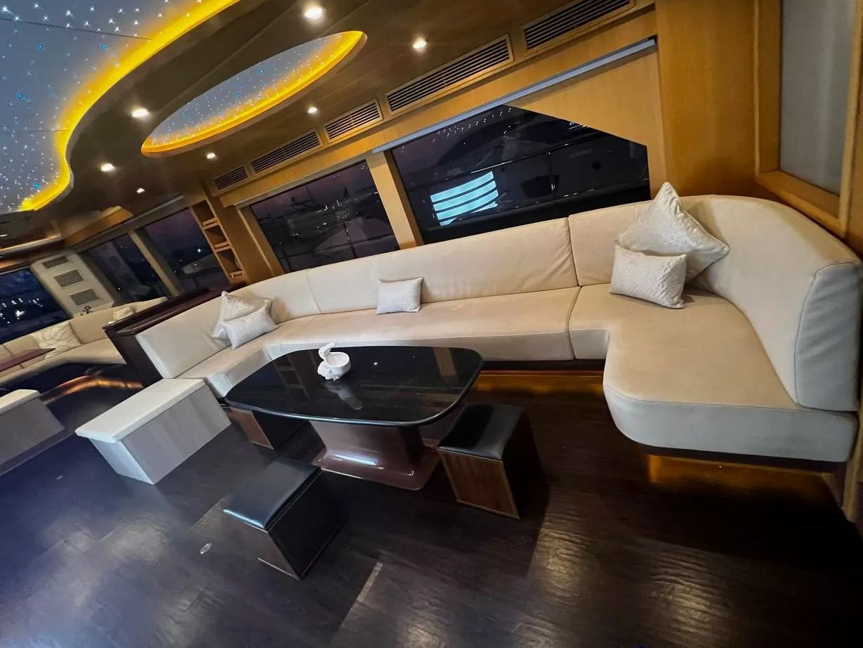 Sky Walker Explora yacht, image 11