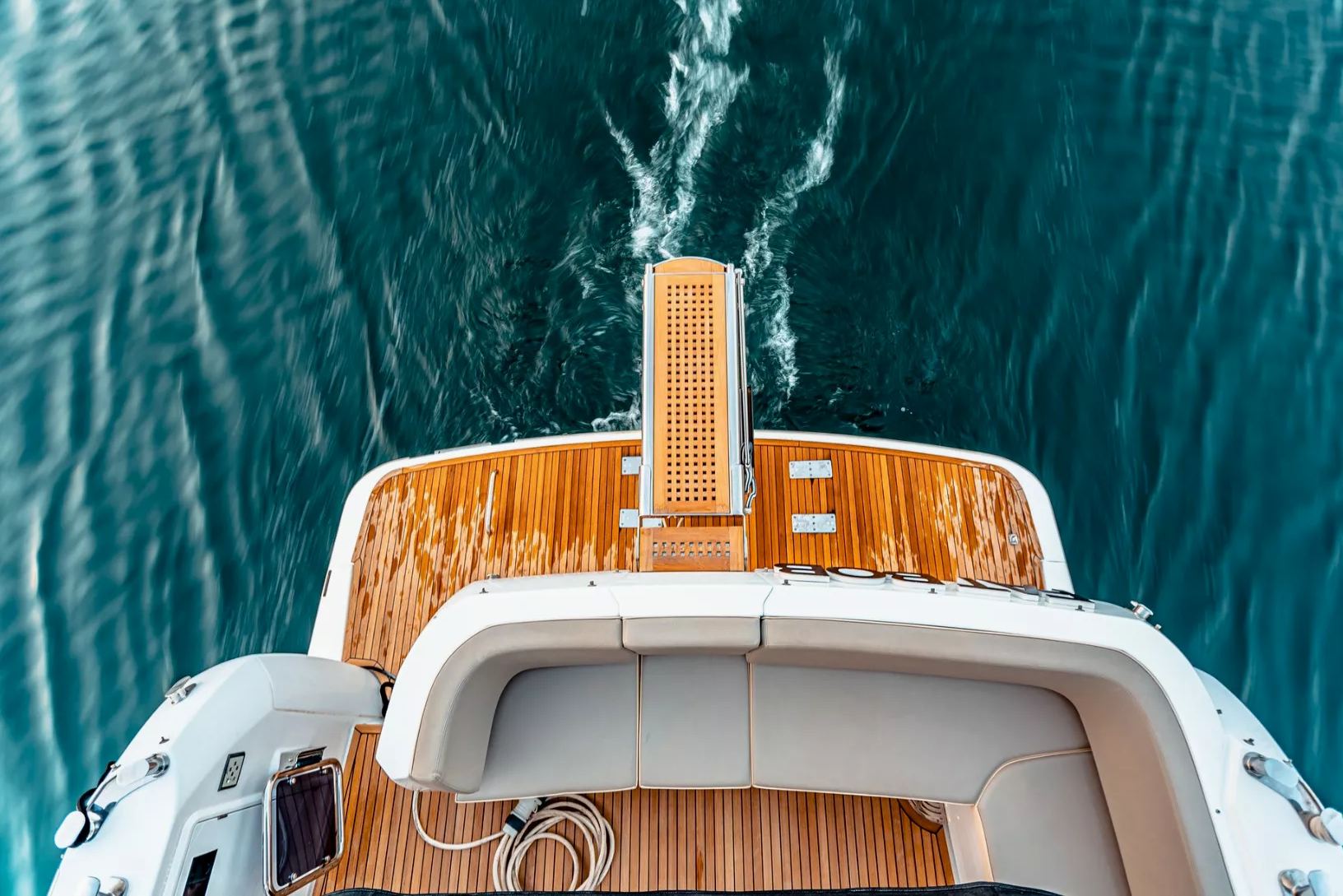 Azimut Magellano 43 ft yacht, image 6