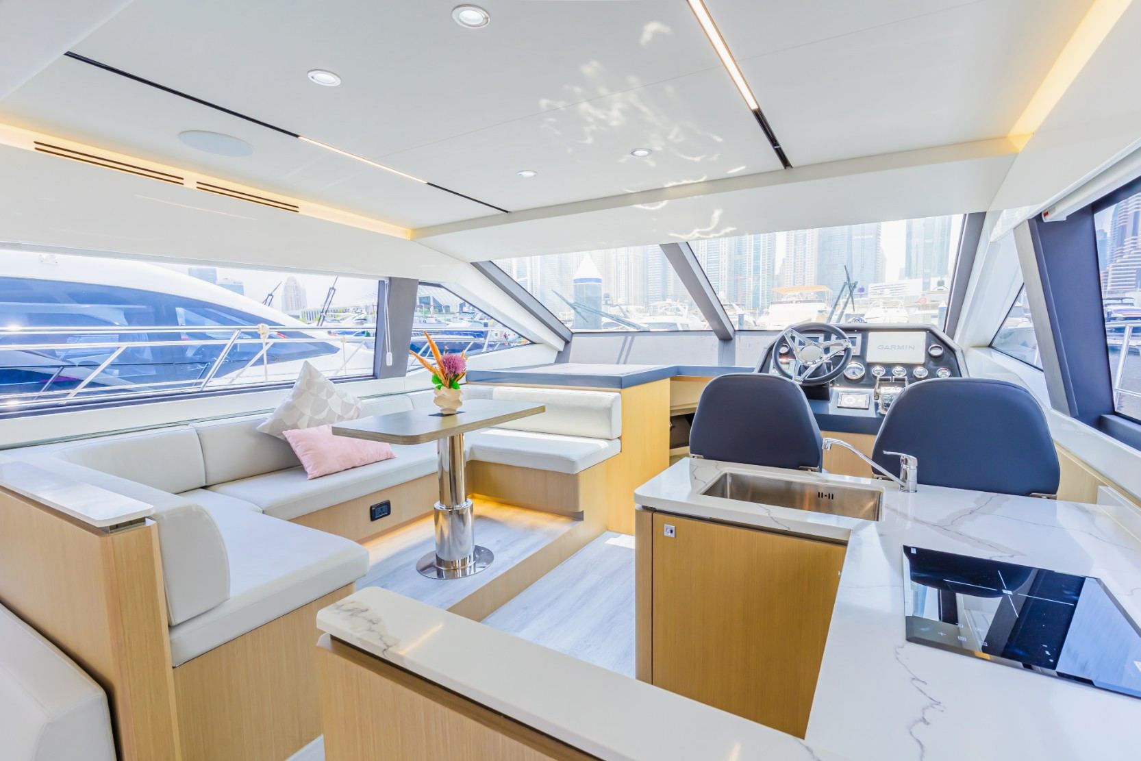 Sky Walker Fin yacht, image 13