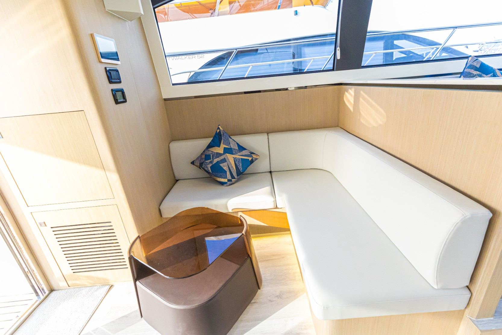 Sky Walker Axa yacht, image 5
