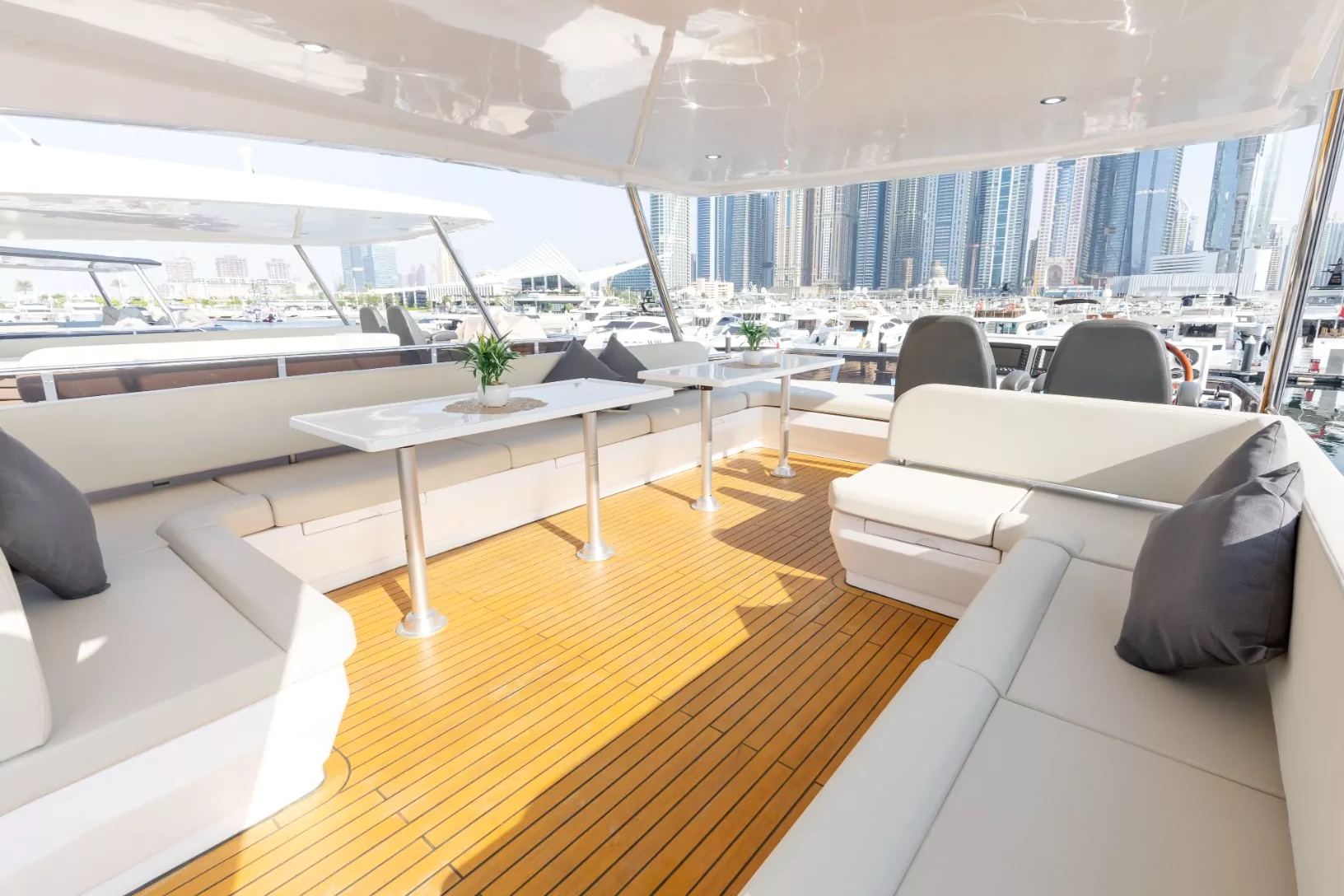 Sky Walker Fibo yacht, image 4