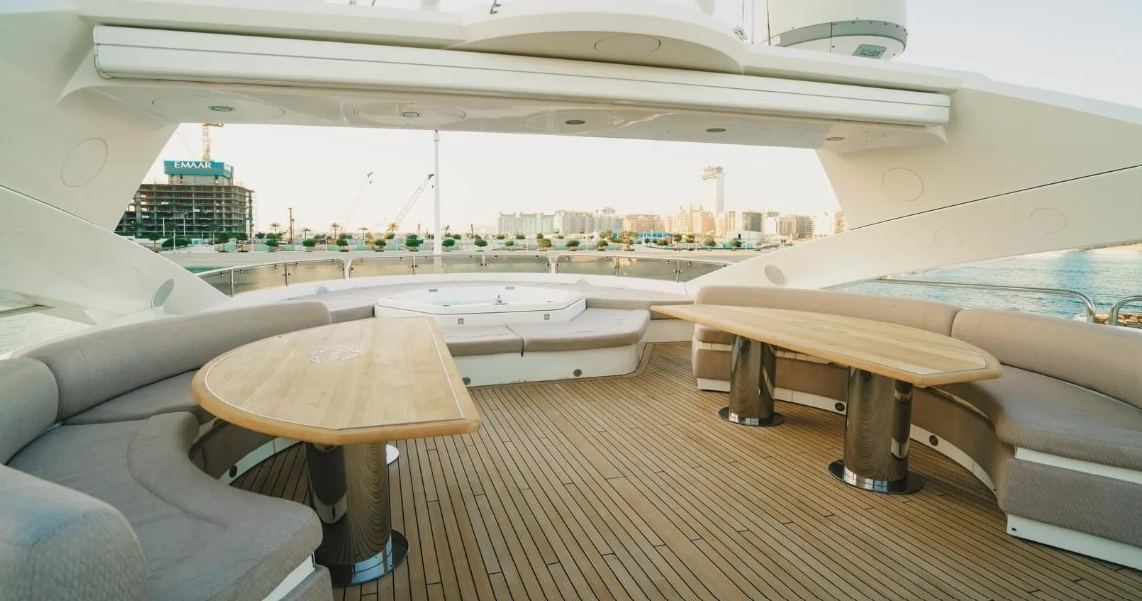 Sunseeker Lucien yacht, image 6