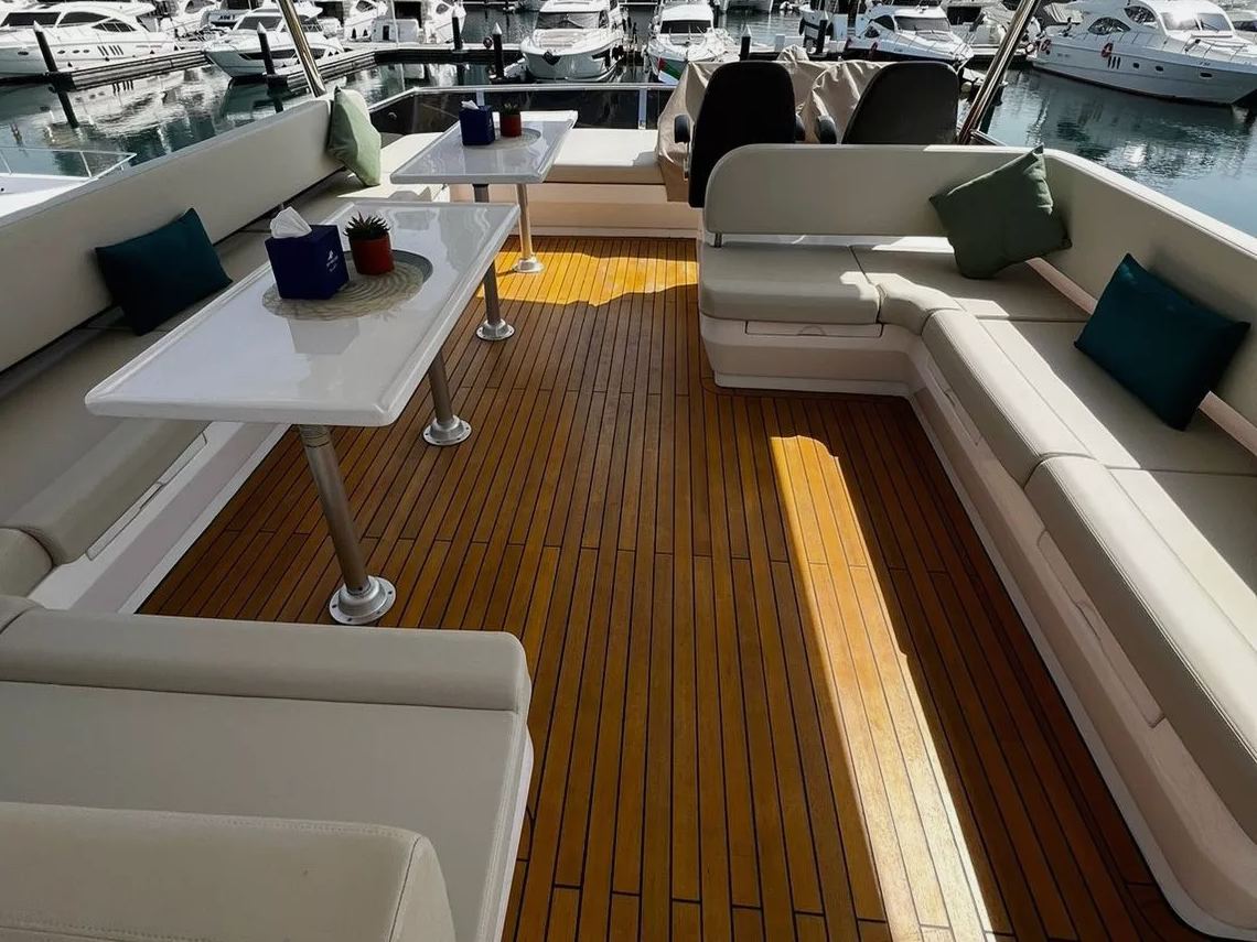 Sky Walker Aura yacht, image 6